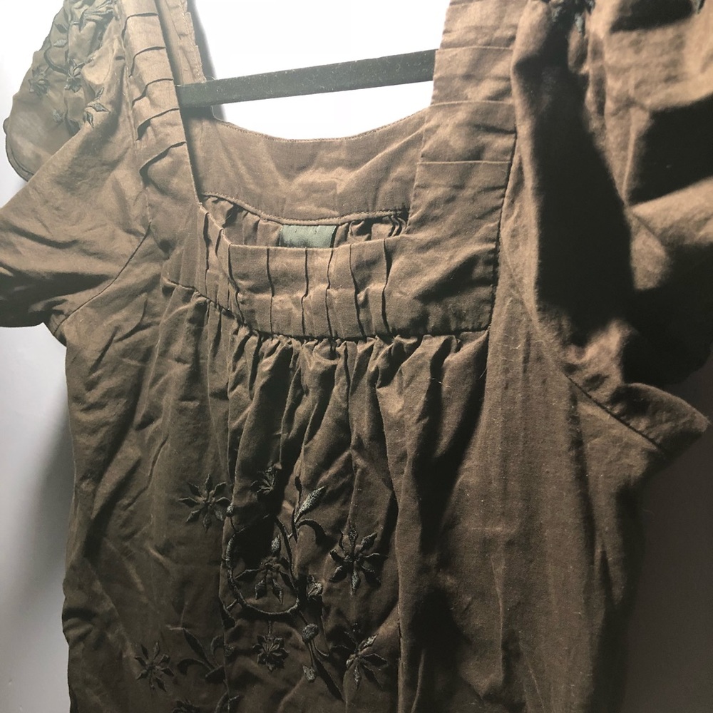 Dark brown embroidered dress with cap sleeve